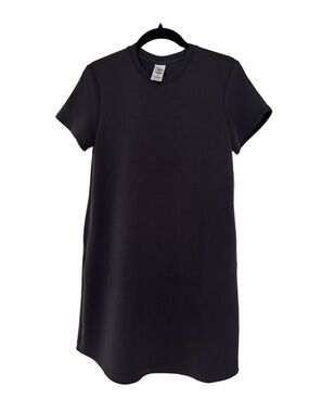 Black Short Sleeve T-Shirt Dress